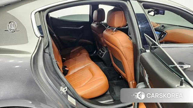 Maserati Ghibli 2020 Серый из Кореи, фото 3