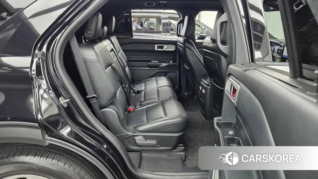 Ford Explorer 6th Generation 2020 Черный из Кореи, фото 3