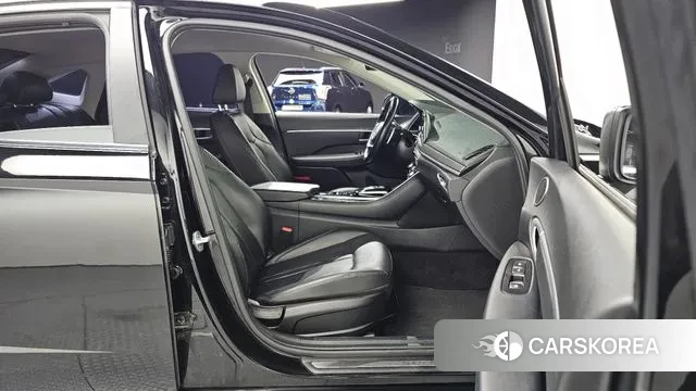 Hyundai Sonata (DN8) 2019 Черный из Кореи, фото 3