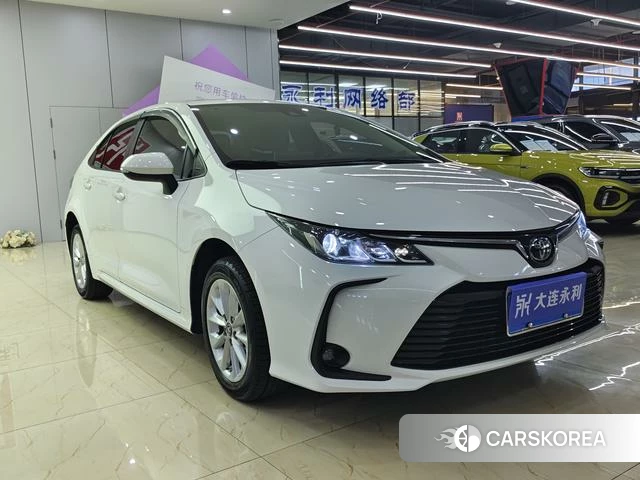Toyota Corolla 2021 Белый из Китая, фото 3