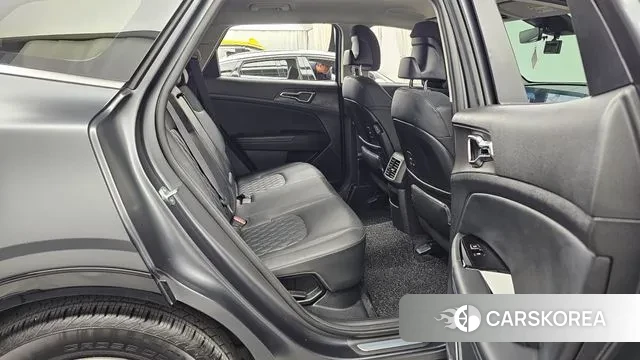 Kia Sportage 5th Generation Hybrid 2023 Серый из Кореи, фото 3