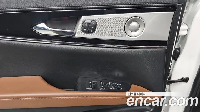 Lincoln Nautilus First generation 2023 Белый из Кореи, фото 3