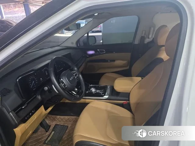 Kia Carnival 4th generation 2023 Белый из Кореи, фото 3
