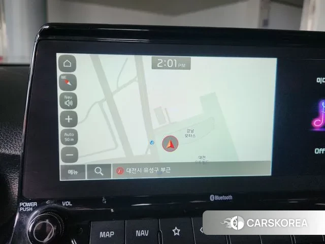 Kia Seltos 2021 Серебристо-серый из Кореи, фото 3