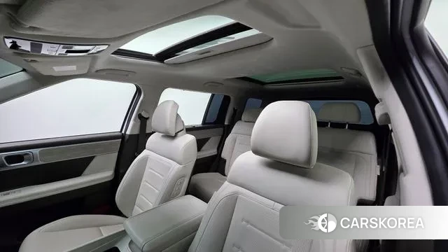 Hyundai Santa Fe (MX5) 2023 Белый из Кореи, фото 3