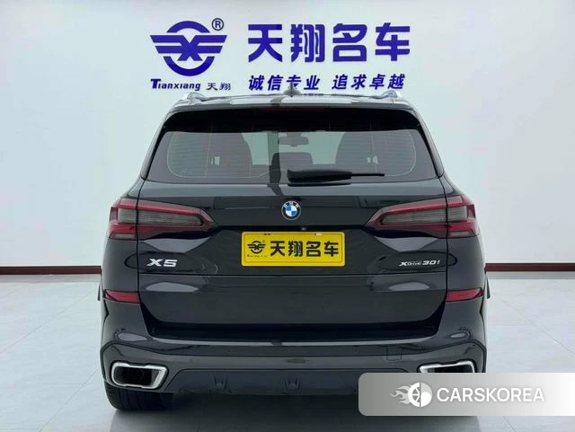 BMW X5 (imported) 2021 Черный из Китая, фото 3
