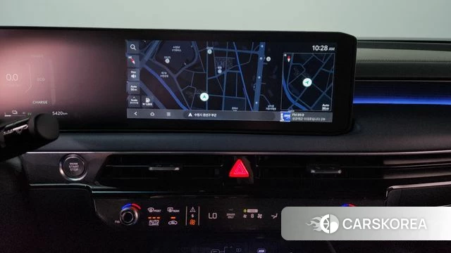 Kia The New K8 Hybrid 2025 Серебристо-серый из Кореи, фото 3