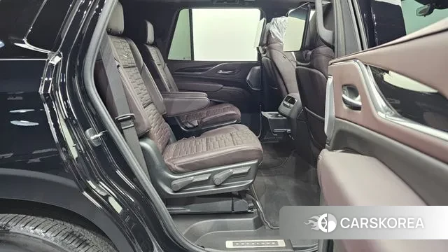 Cadillac Escalade 5th Generation 2024 Черный из Кореи, фото 3
