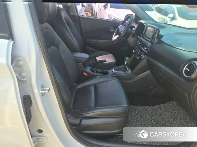 Hyundai Kona 2018 Белый из Кореи, фото 3