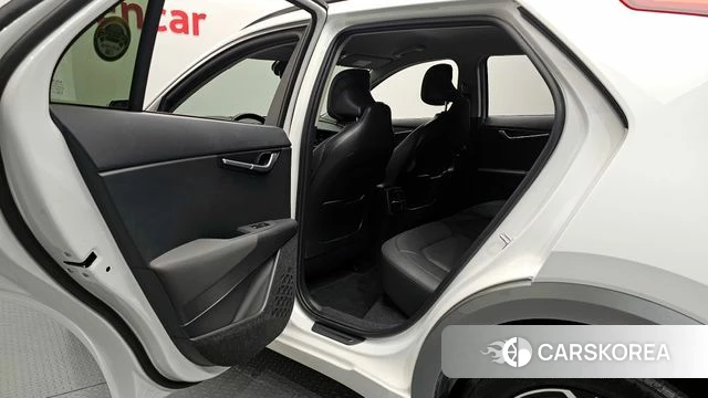 Kia Di All New Niro EV 2023 Белый из Кореи, фото 3