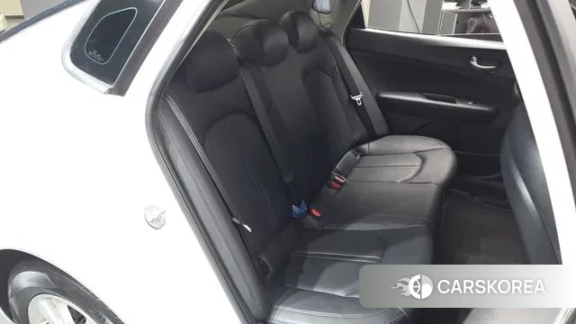 Kia K5 second generation 2018 Белый из Кореи, фото 3