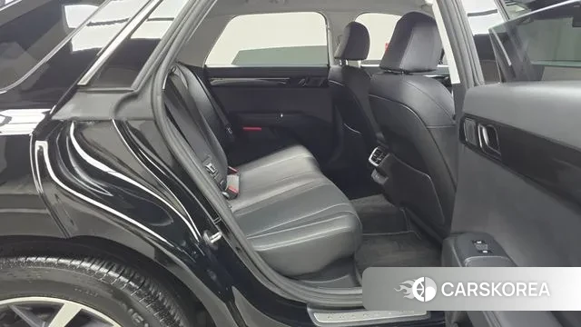 Hyundai Grandeur Hybrid (GN7) 2023 Черный из Кореи, фото 3