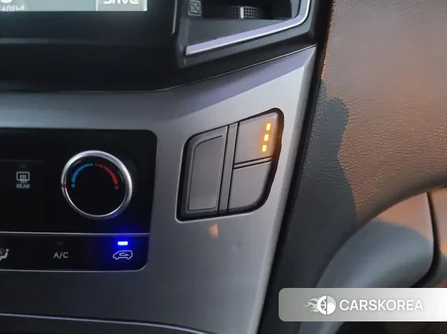 Hyundai The New Grand Starex 2018 Черный из Кореи, фото 3