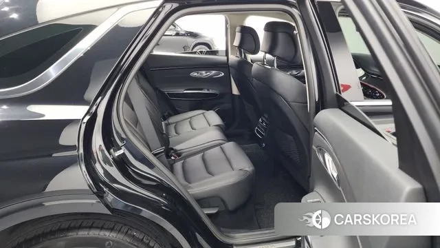 Genesis GV70 2023 Черный из Кореи, фото 3