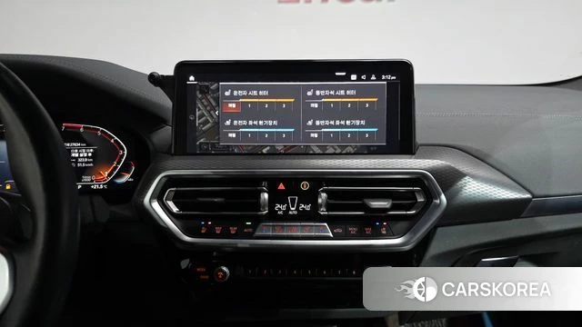 BMW X4 (G02) 2024 Белый из Кореи, фото 3