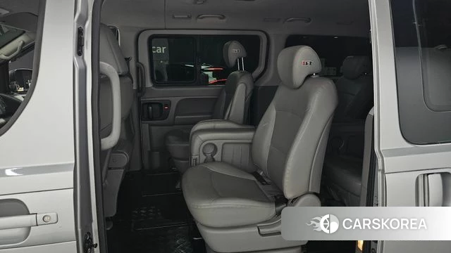 Hyundai The New Grand Starex 2019 Серебристо-серый из Кореи, фото 3