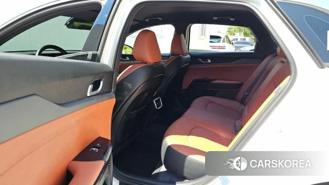 Kia The New K5 3rd generation 2024 Белый из Кореи, фото 3