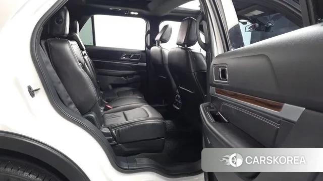 Ford Explorer 2018 Белый из Кореи, фото 3