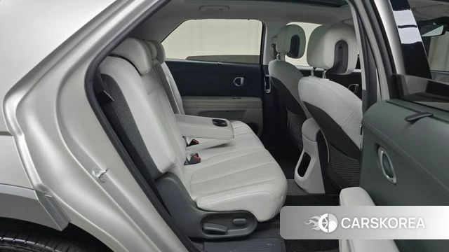 Hyundai Ionic 5 2024 Серебристо-серый из Кореи, фото 3