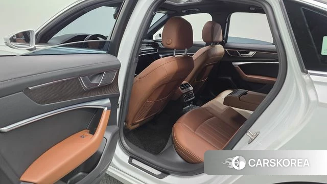 Audi A6 (C8) 2021 Белый из Кореи, фото 3