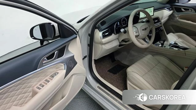 Genesis The New G70 2024 Серебристо-серый из Кореи, фото 3