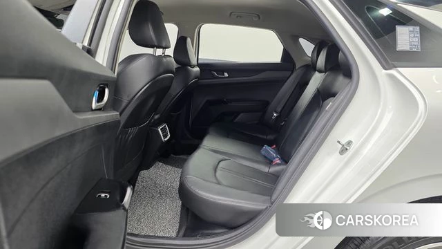 Kia K5 Hybrid 3rd Generation 2022 Белый из Кореи, фото 3