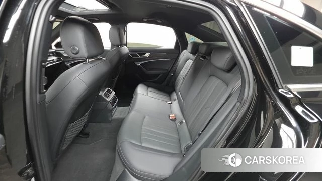 Audi A6 (C8) 2021 Черный из Кореи, фото 3
