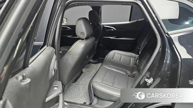 Chevrolet (GM Daewoo) Trax Crossover 2023 Черный из Кореи, фото 3