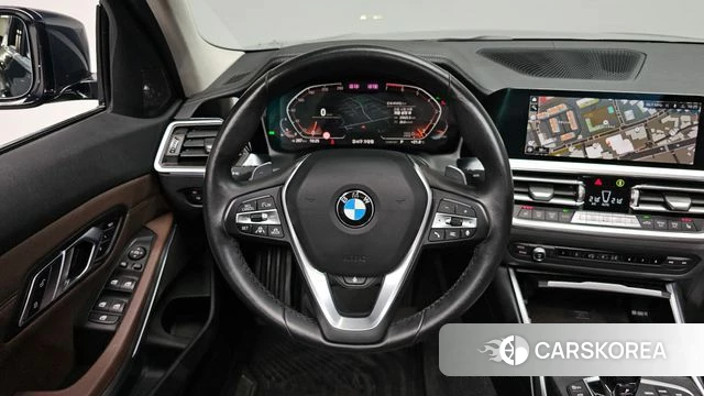 BMW 3 Series (G20) 2020 Темно-зеленый из Кореи, фото 3