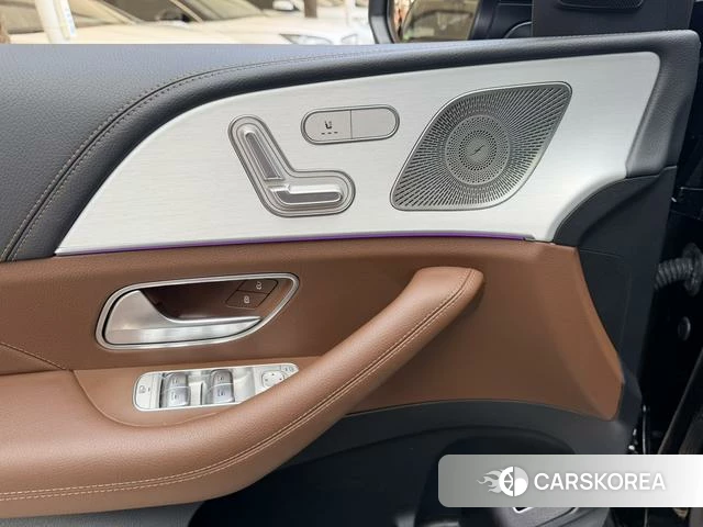 Mercedes-Benz GLE (import) 2024 Черный из Китая, фото 3