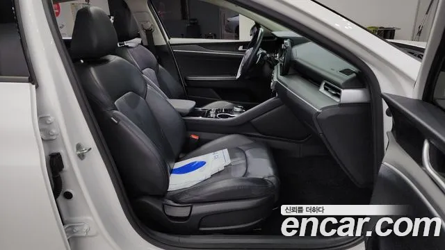 Kia K5 3rd generation 2022 Белый из Кореи, фото 3