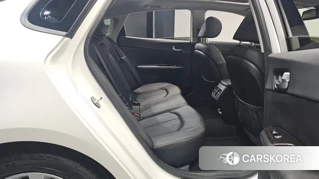 Kia K5 second generation 2018 Белый из Кореи, фото 3