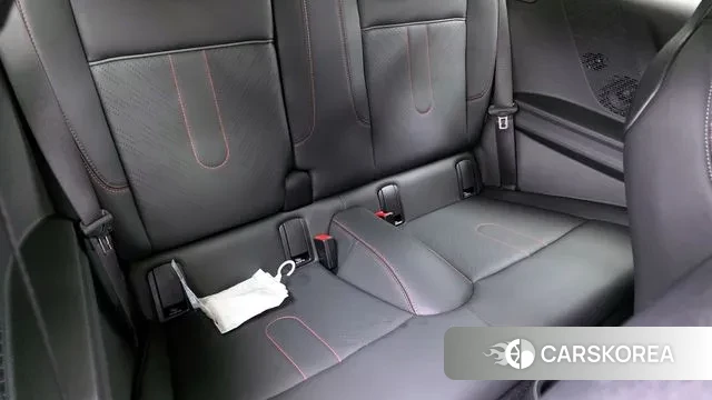 Mini Cooper S 4th Generation 2025 Черный из Кореи, фото 3