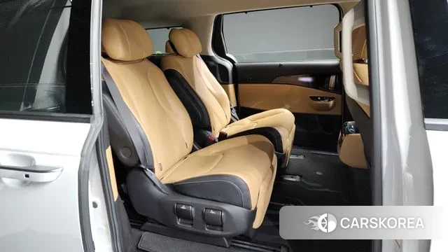 Kia Carnival 4th generation 2020 Белый из Кореи, фото 3