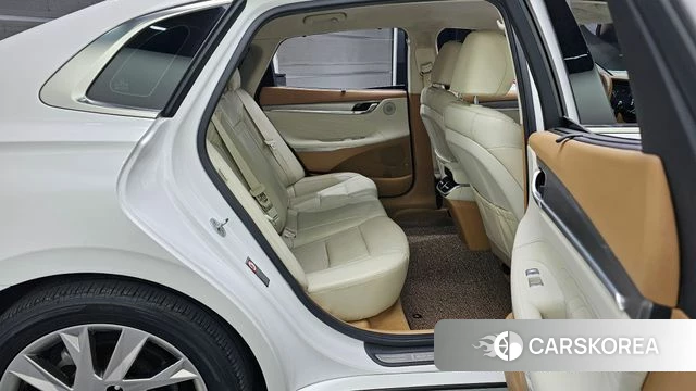 Hyundai The New Grandeur IG Hybrid 2021 Белый из Кореи, фото 3