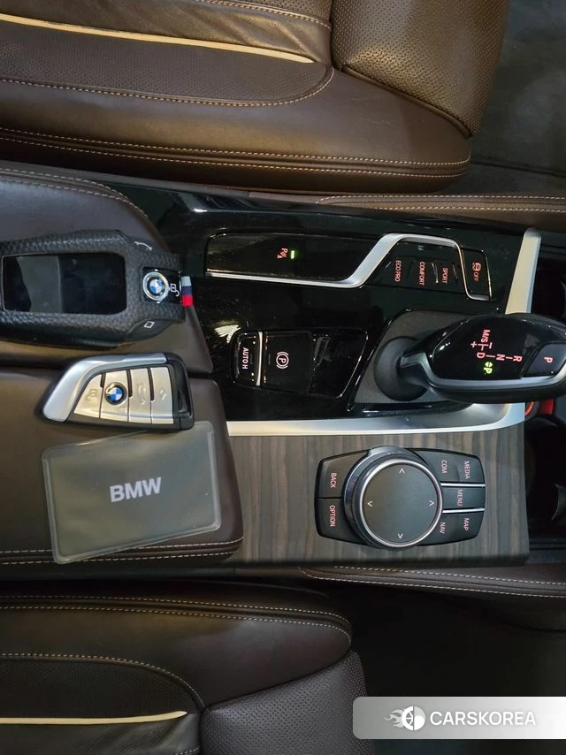 BMW 5 Series (G30) 2020 Серый из Кореи, фото 3