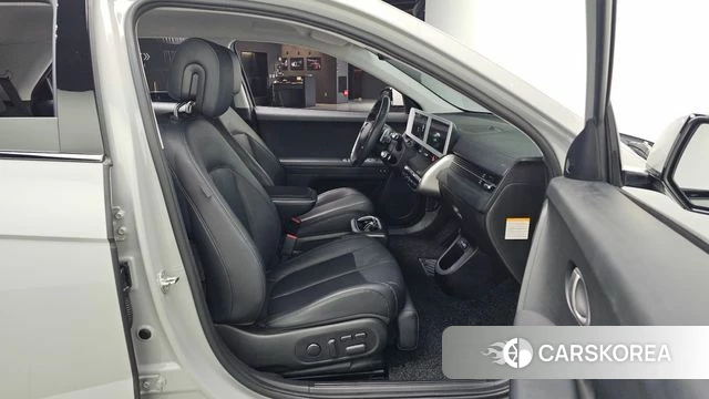 Hyundai Ionic 5 2021 Серебристо-серый из Кореи, фото 3