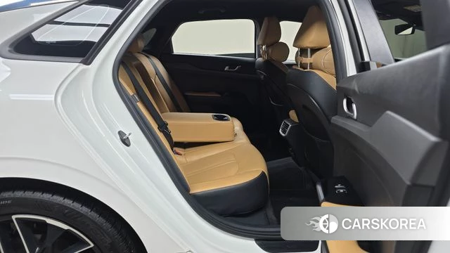 Kia K5 3rd generation 2021 Белый из Кореи, фото 3