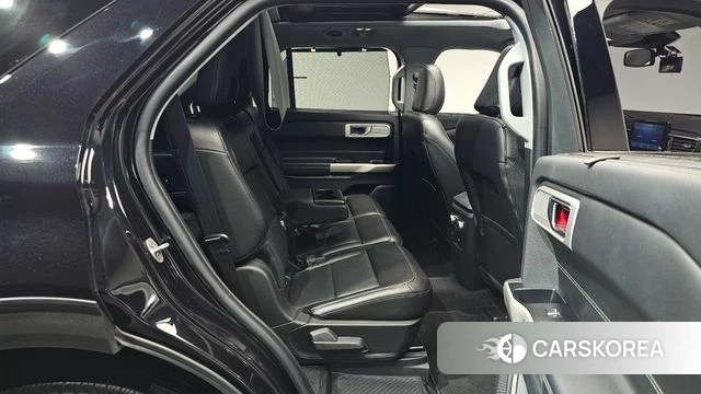 Ford Explorer 6th Generation 2022 Черный из Кореи, фото 3
