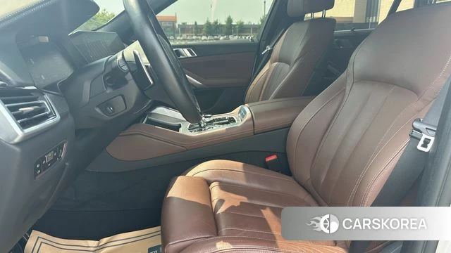 BMW X6 (G06) 2021 Белый из Кореи, фото 3