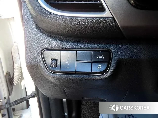 Kia Seltos 2021 Белый из Кореи, фото 3