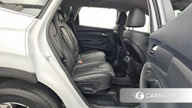 Hyundai The New Santa Fe 2022 Белый из Кореи, фото 3