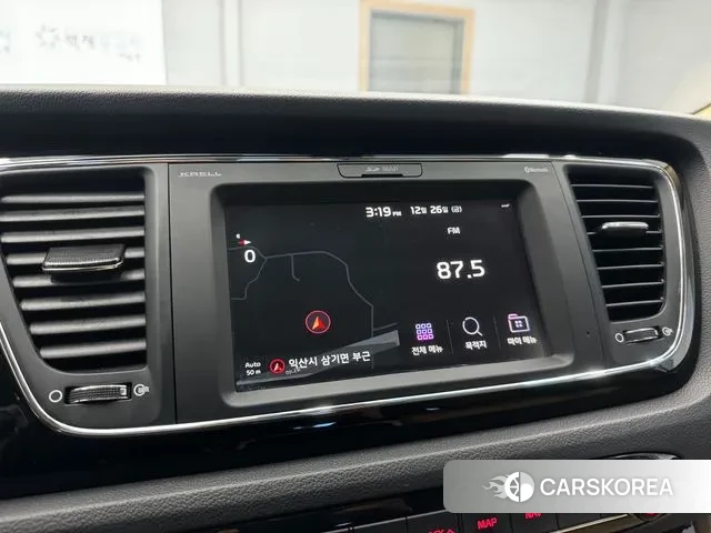 Kia The New Carnival 2018 Белый из Кореи, фото 3