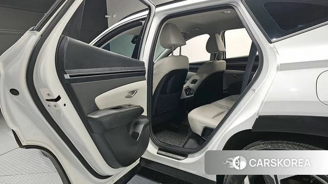 Hyundai Tucson (NX4) 2023 Белый из Кореи, фото 3