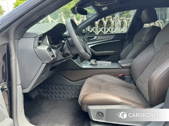 Audi A7L 2023 Черный из Китая, фото 3