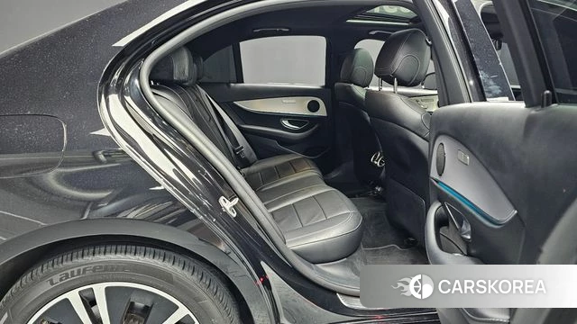 Mercedes-Benz E-Class W213 2021 Черный из Кореи, фото 3