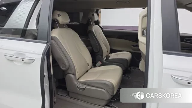 Kia Carnival 4th generation 2022 Белый из Кореи, фото 3