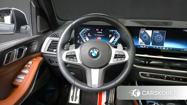 BMW X7 (G07) 2024 Цвет галактики из Кореи, фото 3