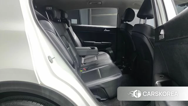 Kia Sportage The Bold 2018 Белый из Кореи, фото 3