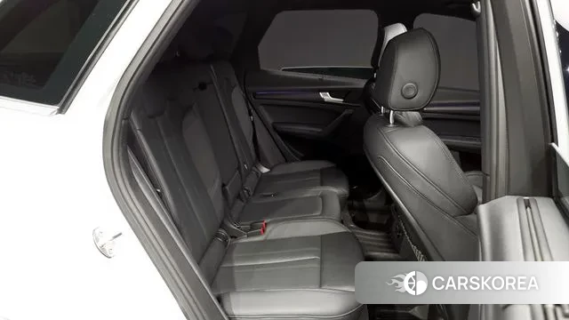 Audi Q5 (FY) 2023 Белый из Кореи, фото 3